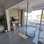 Apartment Superbe Vue Mer- 6 Pers- Hyper Centre Le Grau-du-Roi
