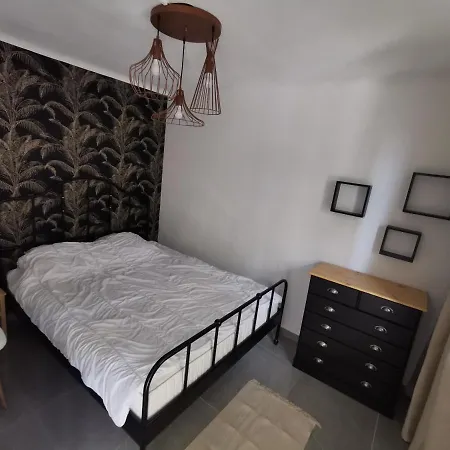 Apartment Superbe Vue Mer- 6 Pers- Hyper Centre Le Grau-du-Roi