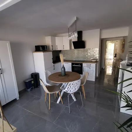 Apartment Superbe Vue Mer- 6 Pers- Hyper Centre