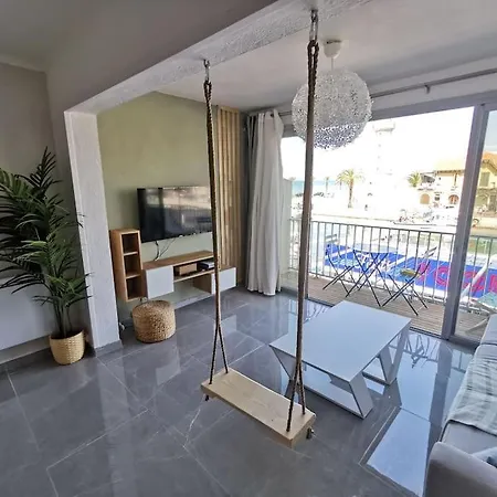 Apartment Superbe Vue Mer- 6 Pers- Hyper Centre Le Grau-du-Roi